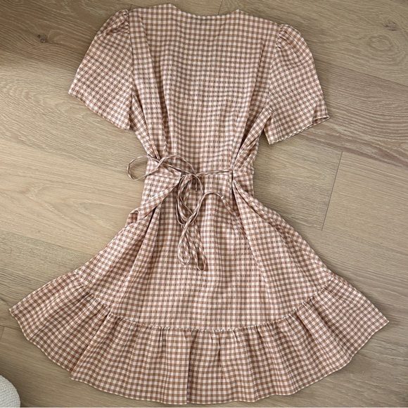 LOFT Puff Sleeve Gingham Dress - Picture 2 of 3